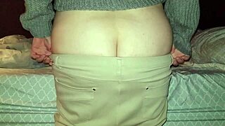 Sexy BBW in SHORTS shakes BIG ASS with BUTTPLUG Christmas compilation