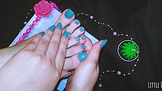 her feet massage drives teen to foot fetish orgasm