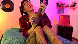 colombian pinup slut bent over doggystyle deepthroat cosplay humiliation