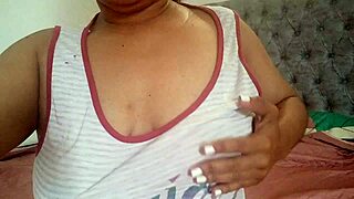 University girl fingers juicy pussy and gropes tits before class