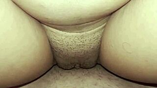 stepsis slut bounces on me then i cum on her pussy 💦🍑