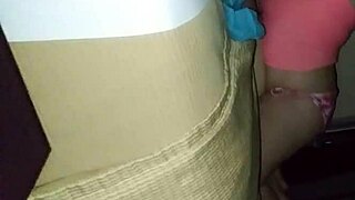 wanna see how iceynkinky gets pegged hard by her kinky wife?