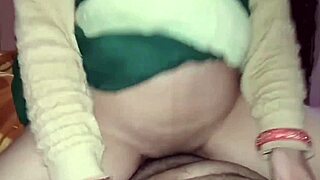Indian 18yo Amateur Desi Girl Moans in Hot Rough Old Young Sex