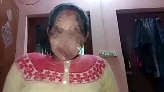 Indian 18yo Amateur Desi Girl Moans in Hot Rough Old Young Sex