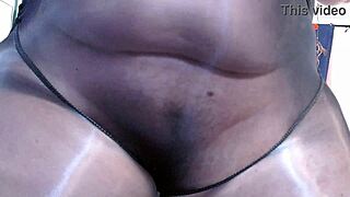 new pantyhose on curvy mature? wanna see dawnskye's hairy tease?