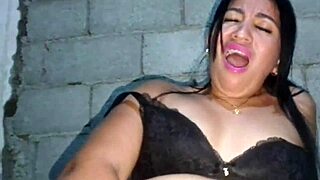Morena Latina Fingers Shakes Huge Pussy Vibrator Hits Intense Orgasm
