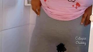 BBW Ebony Soaks Leggings in Hot Pee