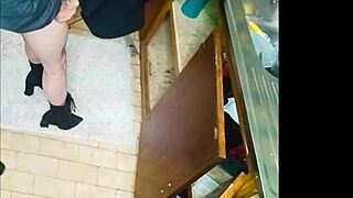 Neighbor bends over dripping wet pussy for doggystyle quickie orgasm ride