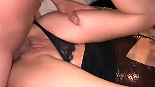 follando mi senora se viene... delicioso!! she squirts so good part 2