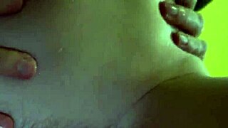 Elivalove delivers authentic homemade love with big clit action