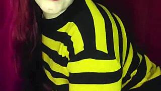 Stepsis heats up from nudes plugs ass for you