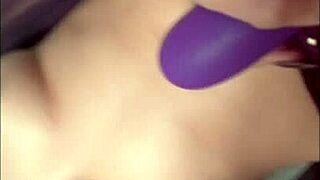 Mexican hottie masturbates big ass with dildo