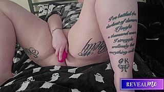 Curvy BBW Bed Vibrator Orgasm Explosion