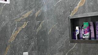 i shower naked in my new tub thanks to you punheteiros