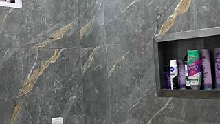 i shower naked in my new tub thanks to you punheteiros