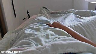 woke up horny fingered brazilian pussy till squirt