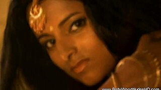 WATCH THIS STEAMY INDIAN DANCING RITUAL UNRAVEL!