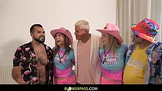 chubby teddy scores double blowjob from chicago's sexy blonde besties