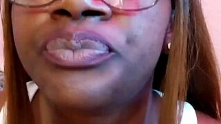 naejae gets so turned on listening to models film her horny pussy