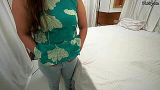 stepsister gets armpit shave while bro goes wild in salon roleplay