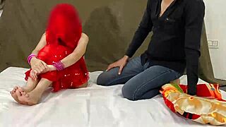 पत्नी ने करवा चोथ पर सरप्राइज दिया, चुदाई का मजा लिया पति के साथ।