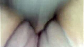 wanna see this black bbw pussy get stretched close up?