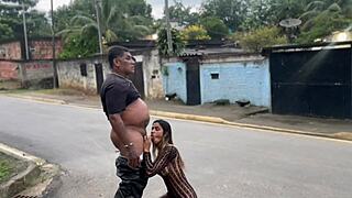 minha esposa exibindo na rua eu meti a rola ela gozou duas vezes masturbating cuckold wife dripping pussy