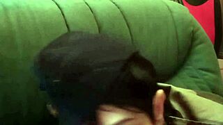 chienne marie suckin that hot militaire cock hard