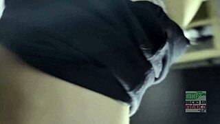 me encanta hacer patitos con esta princesa squirting 18+ machine pussy jugos