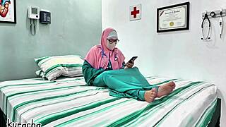 hey doctor are you on break wanna call your secret boyfriend while on duty with me?