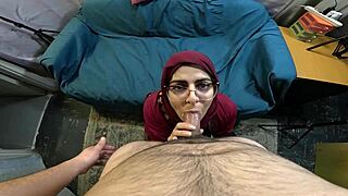 WOW! mia niqab shakes ass closeup dildo play in lingerie compilation!!