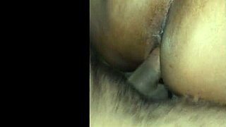 Curvy Brazilian ebony takes it doggy close-up