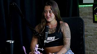 wanna see damiana's naughty chat full of brazilian swinger putaria on red sheer?