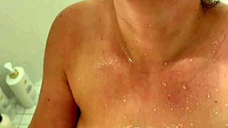 Amateur Wife Takes Golden Shower In Bath With Big Tits Hubby