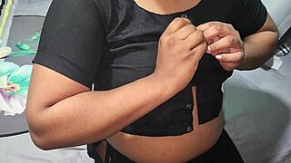 Debor vabi trembles with overwhelming sex pleasure