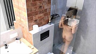 polish amateur hits two real orgasms in private shower before bed