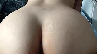 Real Couple’s Kinky Latina Wife Bounces Huge Ass on Cock