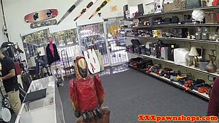 Look at this pawnshop babe rimming ass and sucking cock!