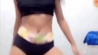 Cute teen dances sexy with hot body twerk