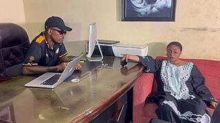 Sexy Italian bbw Vee reunites with Harvey x Bush for huge tits and ass worshiping fuck fest.