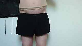 i tried carmen's full body nylons and feet fetish feels insanely arousing somehow