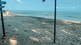 lost beach chica gets fucked hard by tourist guide omg real
