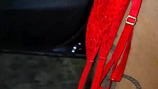 Influencer Vhiivhii's Juicy Bareback POV Orgasm with Big Black Cock