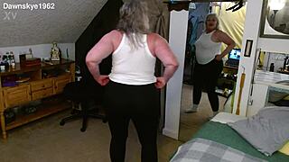 gregory worships dawnskye1962's huge curvy ass shaking wet pussy
