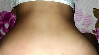 i'm fuckin' this skinny latina in shorts missionary then doggystyle creampie... damn!