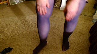 omg dawnskye1962 bounces that fat ass hard for worship plus twerk bonus