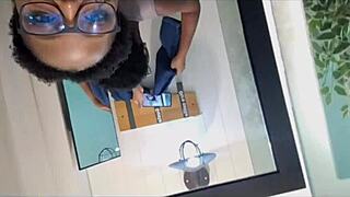 i knew it, after his mall card i dropped to knees sucking bareback big cock 😏💦