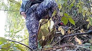 Mature stepmom fucks herself doggystyle outdoors