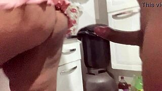 I caught neighbor in short dress and came in her pussy