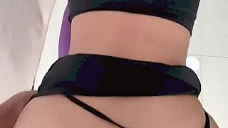 Poli Nalgona Cum On Ass
